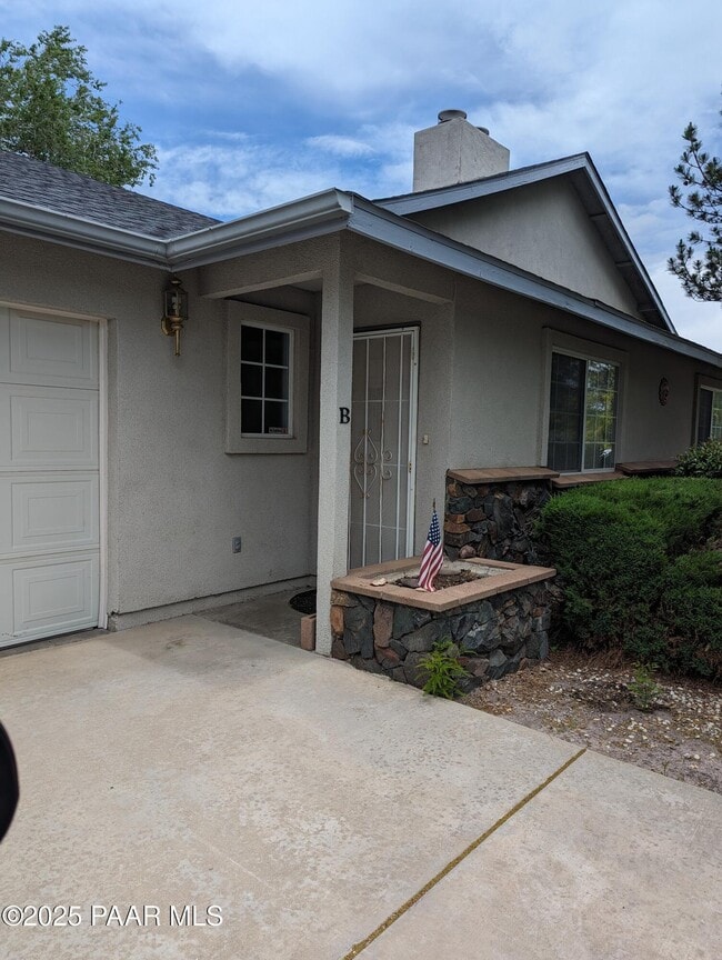 property at 7450 E Horseshoe Ln