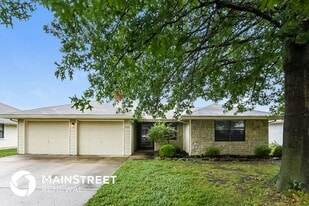 2504 NW 8 St in Blue Springs, MO - Building Photo