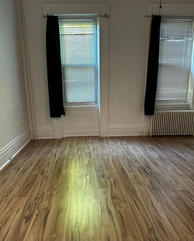 843 Western Ave, Unit 1