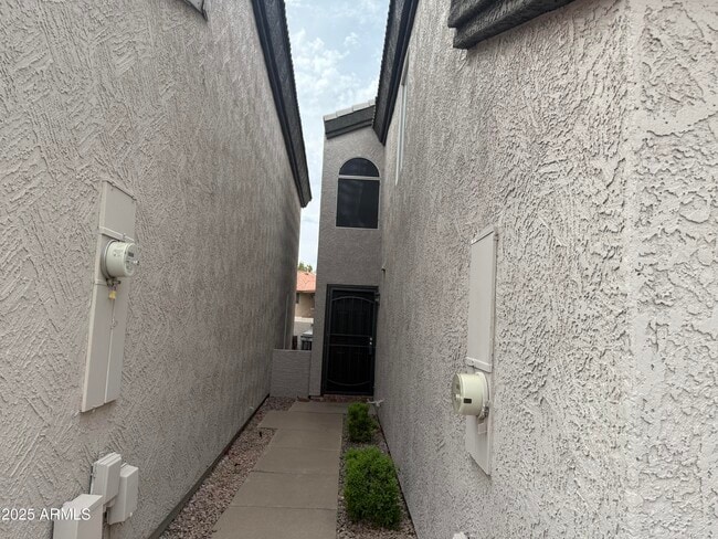 1188 W Salmon Ct in Gilbert, AZ - Building Photo - Building Photo