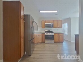 10 St Charles Pl in Sharpsburg, GA - Building Photo - Building Photo