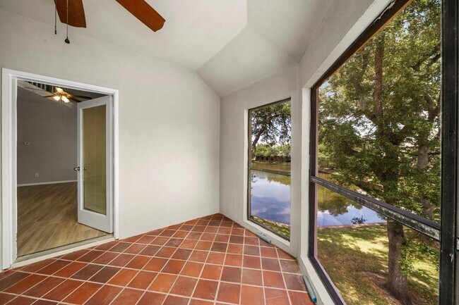 4144 Greystone Way in Sugar Land, TX - Building Photo - Building Photo