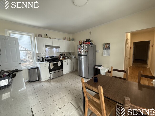 47 Dane St, Unit 1