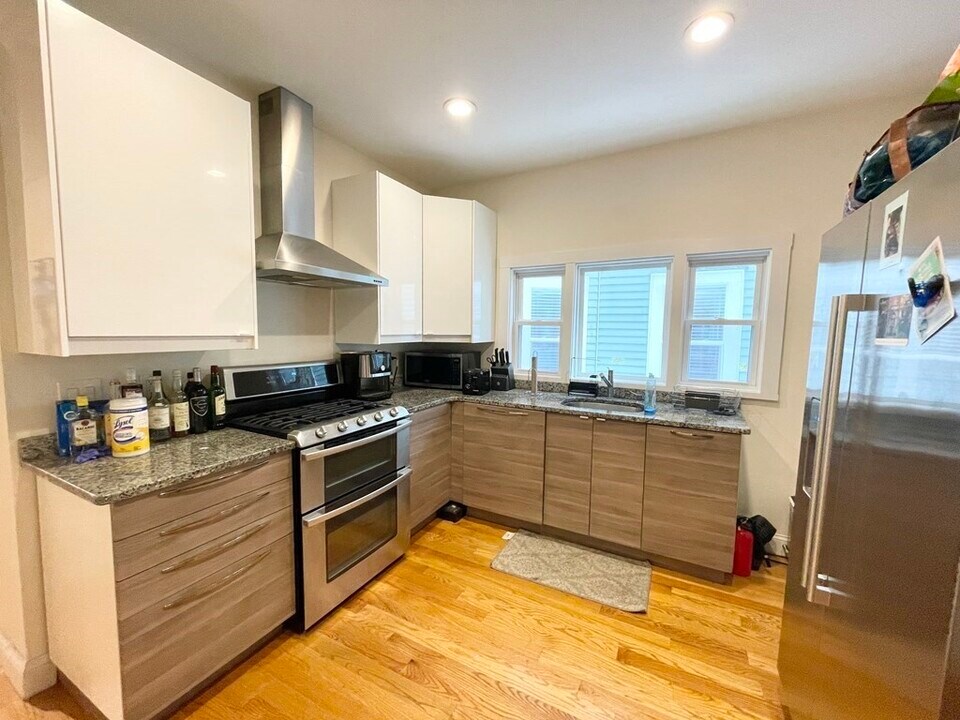 7 Sudan St, Unit 1 in Boston, MA - Building Photo