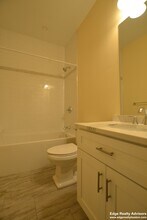 5 Sparhawk St, Unit 1 in Boston, MA - Building Photo - Building Photo