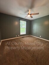 3880 Priest Lake Dr in Nashville, TN - Building Photo - Building Photo