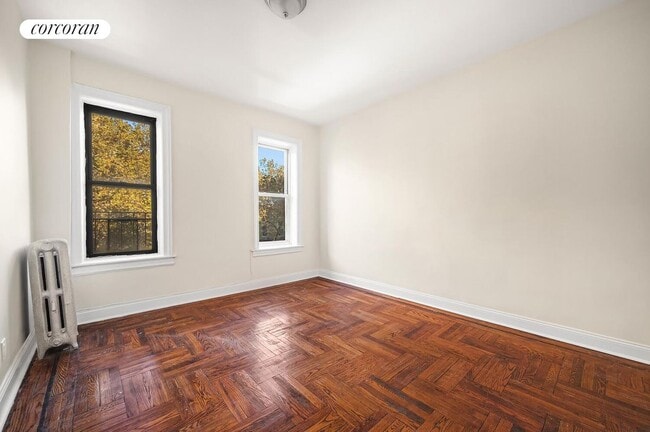 396 Montgomery St in Brooklyn, NY - Building Photo - Building Photo