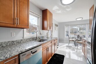 900 E Tantallon Dr in Fort Washington, MD - Foto de edificio - Building Photo