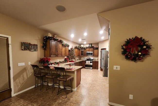 12616 N 39th St in Phoenix, AZ - Foto de edificio - Building Photo