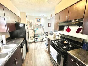 5806 Belmoor Dr in Austin, TX - Building Photo - Building Photo