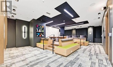 10 Eva Rd in Toronto, ON - Building Photo - Building Photo