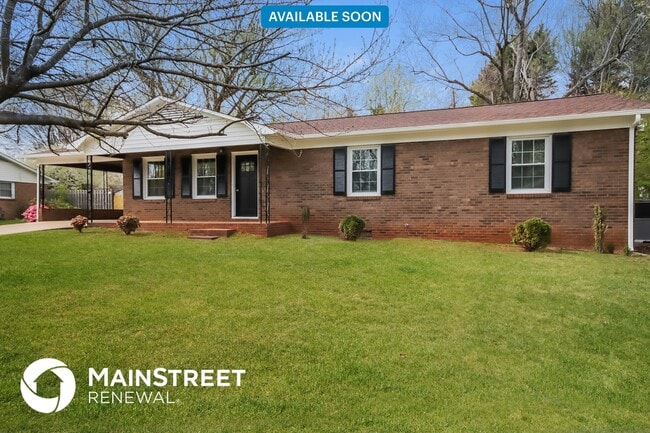 1135 Carolina Cir