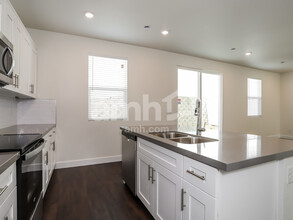 1402 N Garnet Creek Ave in Star, ID - Building Photo - Building Photo