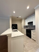 1410 Ennis St in Houston, TX - Building Photo - Building Photo