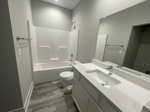 16283-16285 W Ike Ct in Goddard, KS - Building Photo - Building Photo