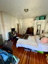 162 Kelton St, Unit 1 in Boston, MA - Foto de edificio - Building Photo