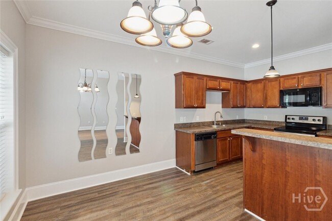 104 Kendal Ct
