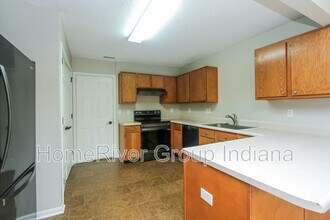 1506 Green Spring Way in Greenwood, IN - Building Photo - Building Photo