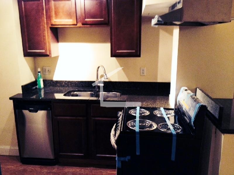 79 Pleasant St, Unit B in Brookline, MA - Foto de edificio