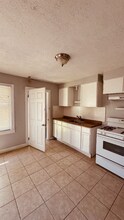 1028 Camden Ave in Louisville, KY - Building Photo - Building Photo