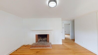 1510 Woodhill Ln in Charlotte, NC - Building Photo - Building Photo