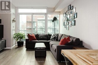 333A Adelaide St E in Toronto, ON - Building Photo - Building Photo