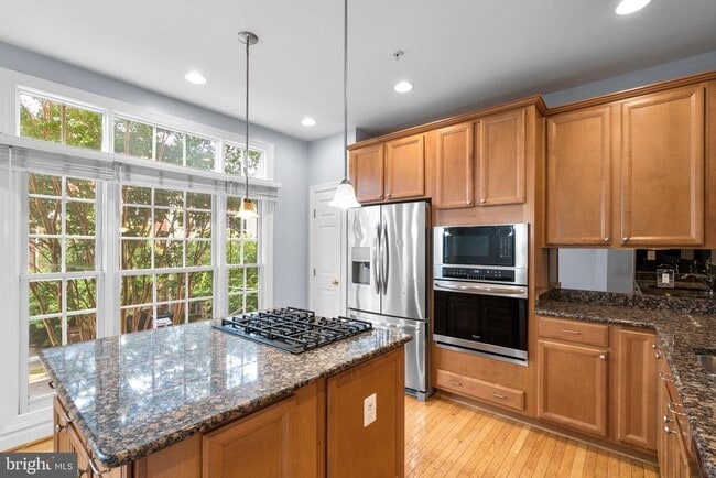 5246 Tancreti Ln in Alexandria, VA - Building Photo - Building Photo