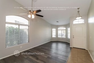 7261 W Glenn Dr in Glendale, AZ - Building Photo - Building Photo