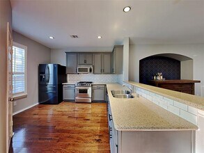 7416 Coronado Ave-Unit -2 in Dallas, TX - Building Photo - Building Photo