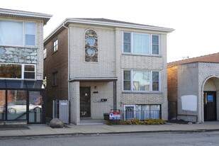 4211 W 63rd St in Chicago, IL - Building Photo