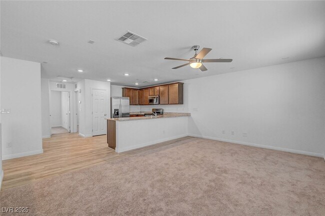 property at 5208 Steep Cliffs Ave
