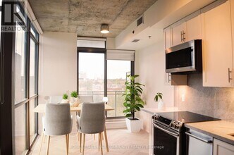 630-630 Queen St E in Toronto, ON - Building Photo - Building Photo