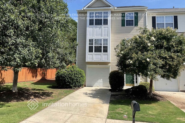 property at 5051 Neuse Commons Ln