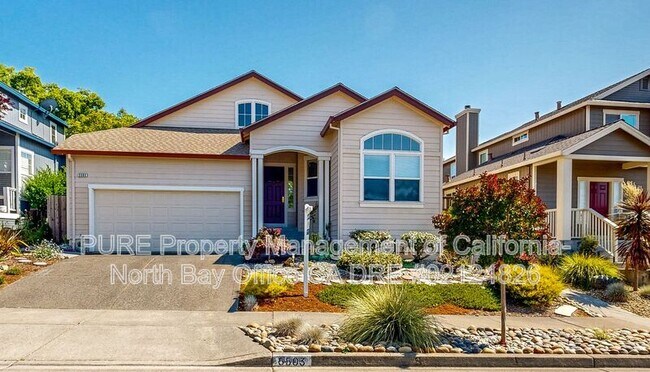 5503 Rainbow Cir in Santa Rosa, CA - Building Photo - Building Photo