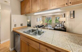 630 1st Ave in New York, NY - Building Photo - Building Photo