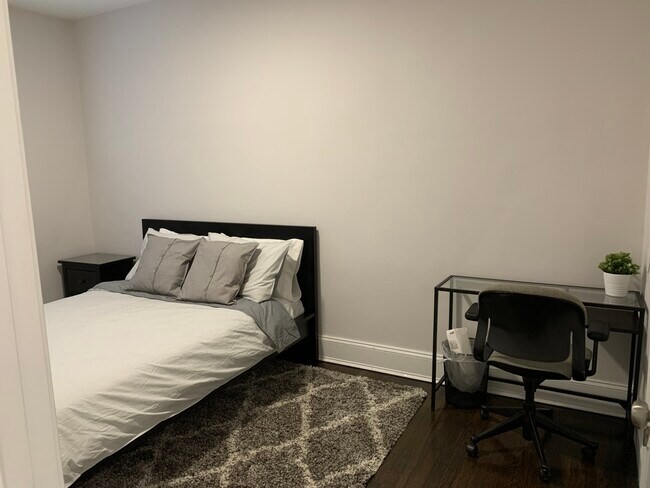 28 Clearway St, Unit 6 in Boston, MA - Building Photo - Building Photo