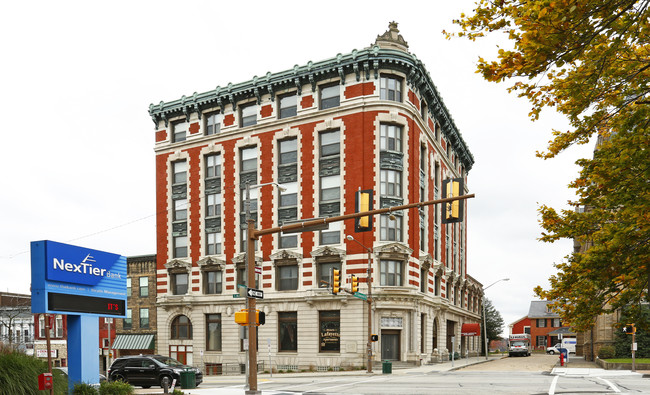 Historic Lafayette Apartments