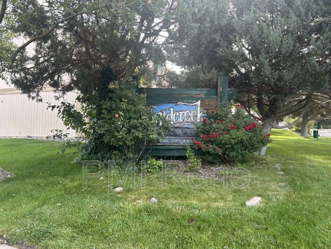 property at 3920 Clear Acre Ln