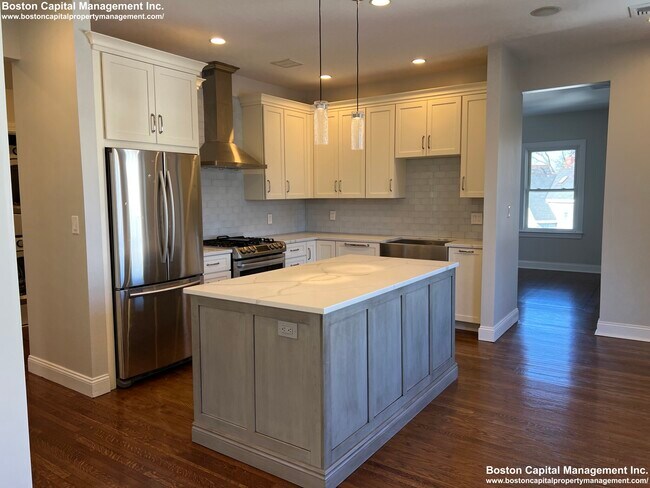 15 Sparhawk St, Unit 7 in Boston, MA - Building Photo - Building Photo