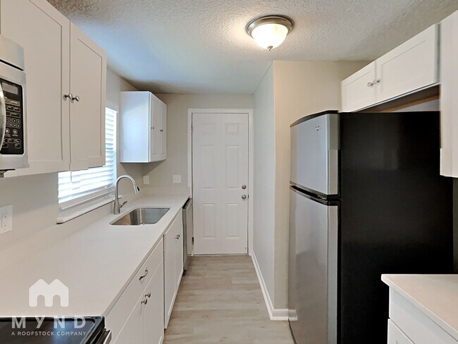 7559 Canaveral Rd in Jacksonville, FL - Building Photo - Building Photo