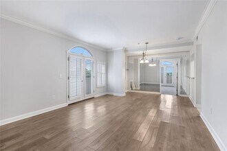 2161 Peachtree Rd in Atlanta, GA - Building Photo - Building Photo