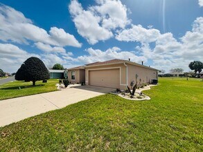 15596 SW 13th Cir in Ocala, FL - Foto de edificio - Building Photo