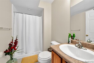 22684 Goddard Rd in Taylor, MI - Building Photo - Building Photo