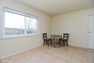 22249 Latonia Ln in Richton Park, IL - Foto de edificio - Building Photo