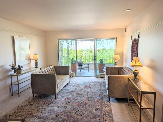 property at 1200 N Humboldt St