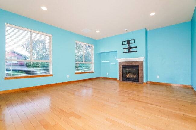 16410 1st Dr SE in Bothell, WA - Building Photo - Building Photo