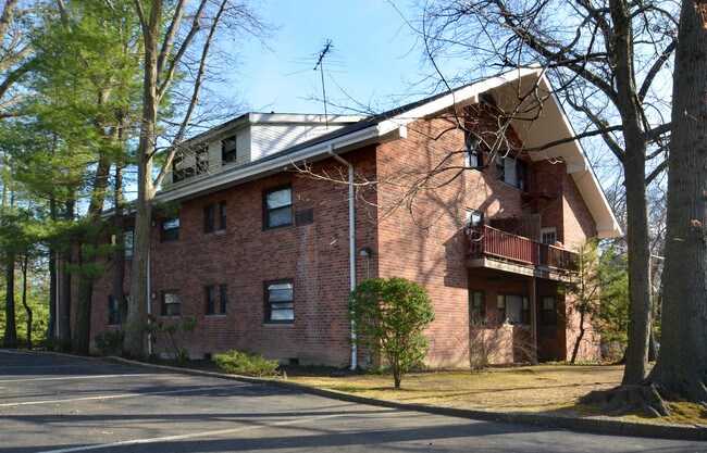 Rye Park Apartments in Rye, NY - Building Photo - Building Photo