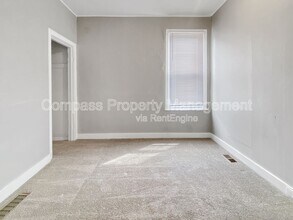 209 Seward Ave NW in Grand Rapids, MI - Building Photo - Building Photo