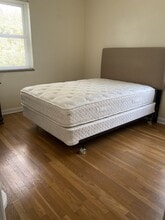 19562 Hilliard Blvd in Rocky River, OH - Building Photo - Building Photo