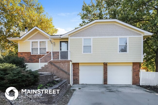 property at 1401 NE 114 St